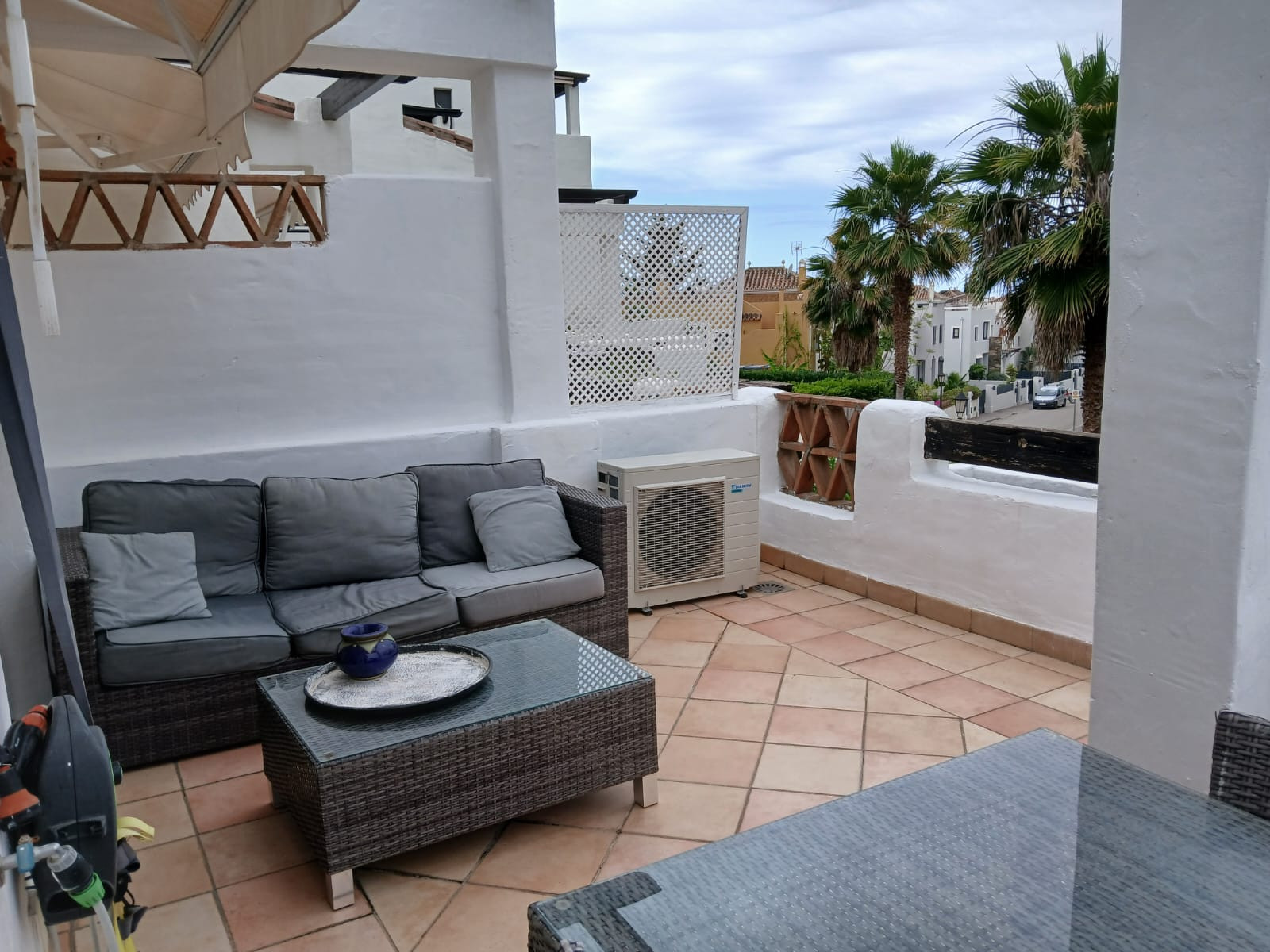 Piso de 2 Dormitorios en venta en Estepona