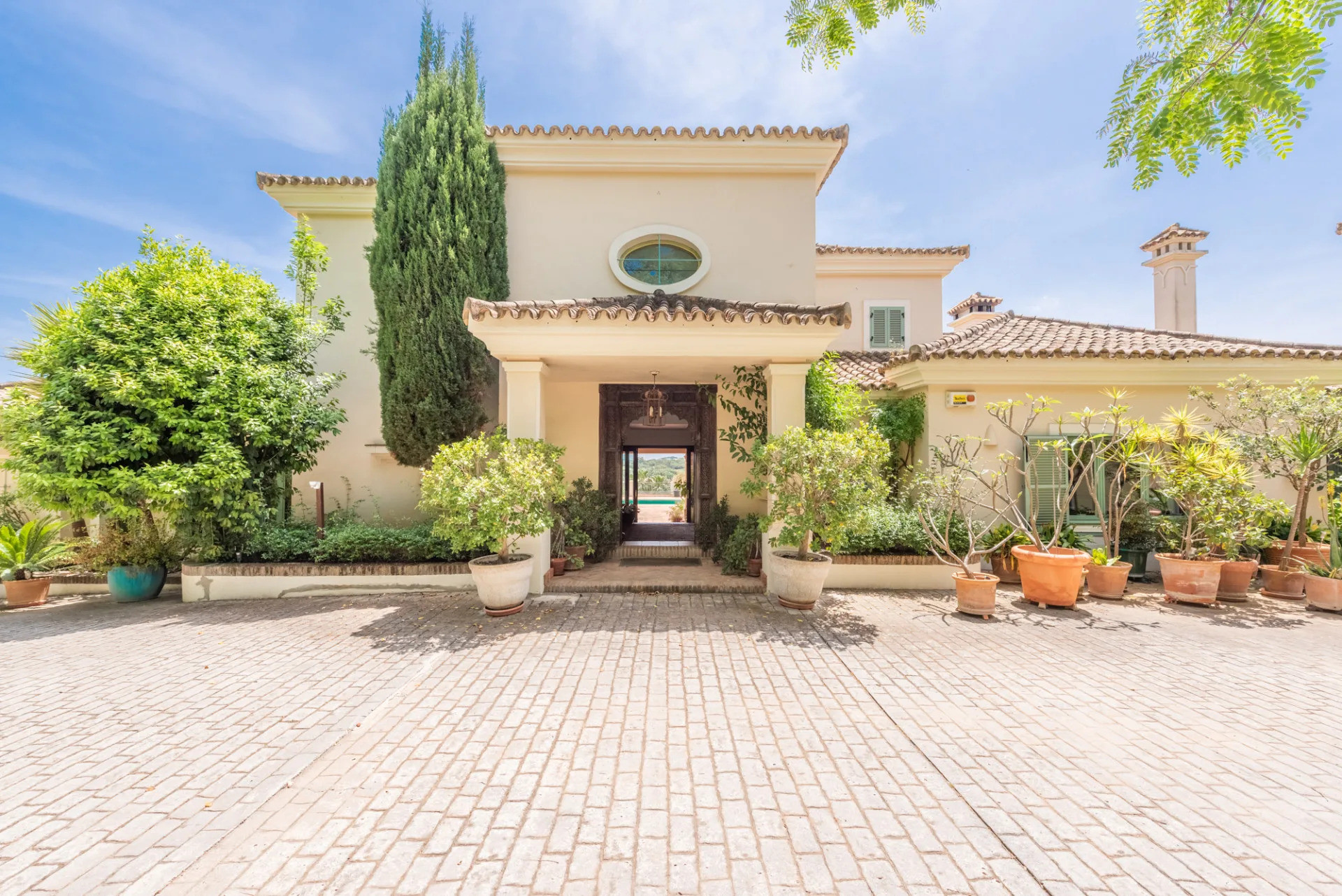 Casa de 9 Dormitorios y 11 Baños en venta en Sotogrande