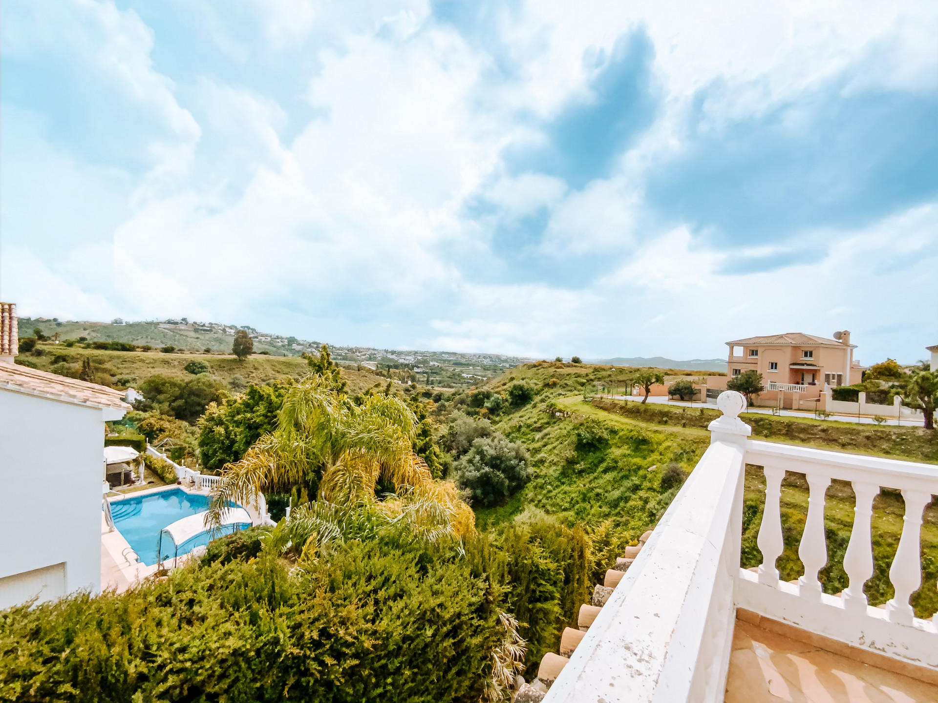Casa de 5 Dormitorios y 5 Baños en venta en Mijas Golf