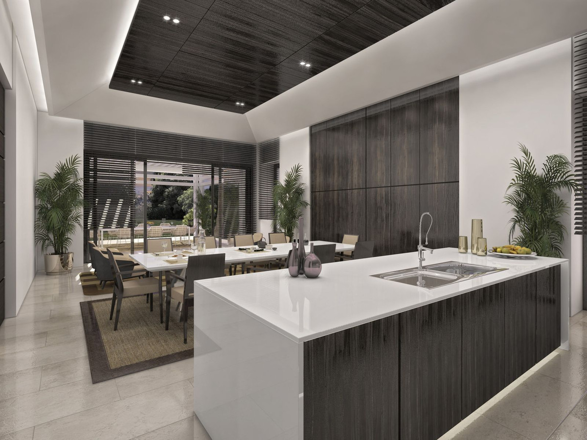 Terreno en venta en Nueva Andalucía, Marbella