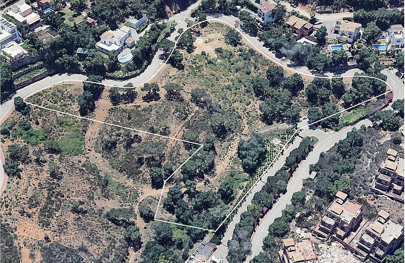 Terreno en venta en Elviria, Marbella