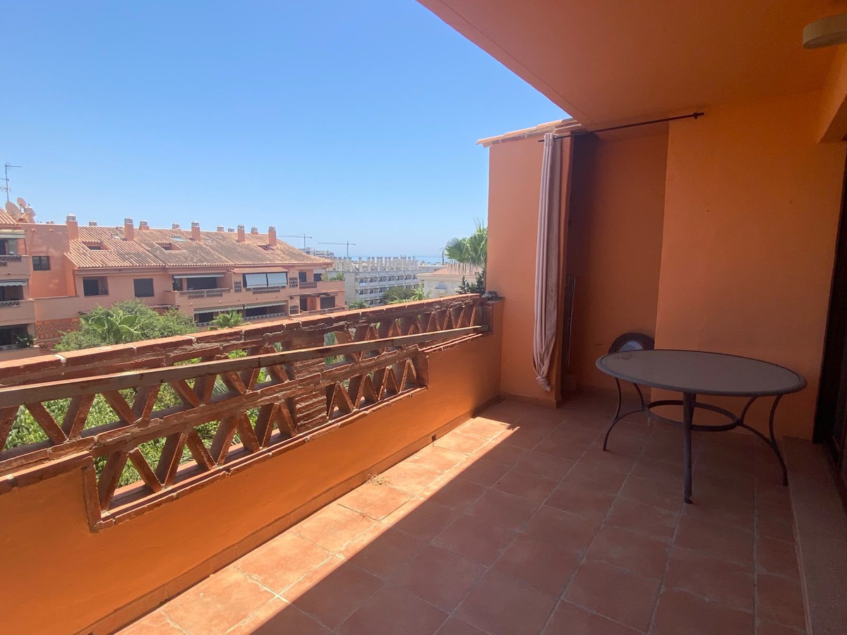 2 Bed - Apartment for Sale in Marbella Golden Mile