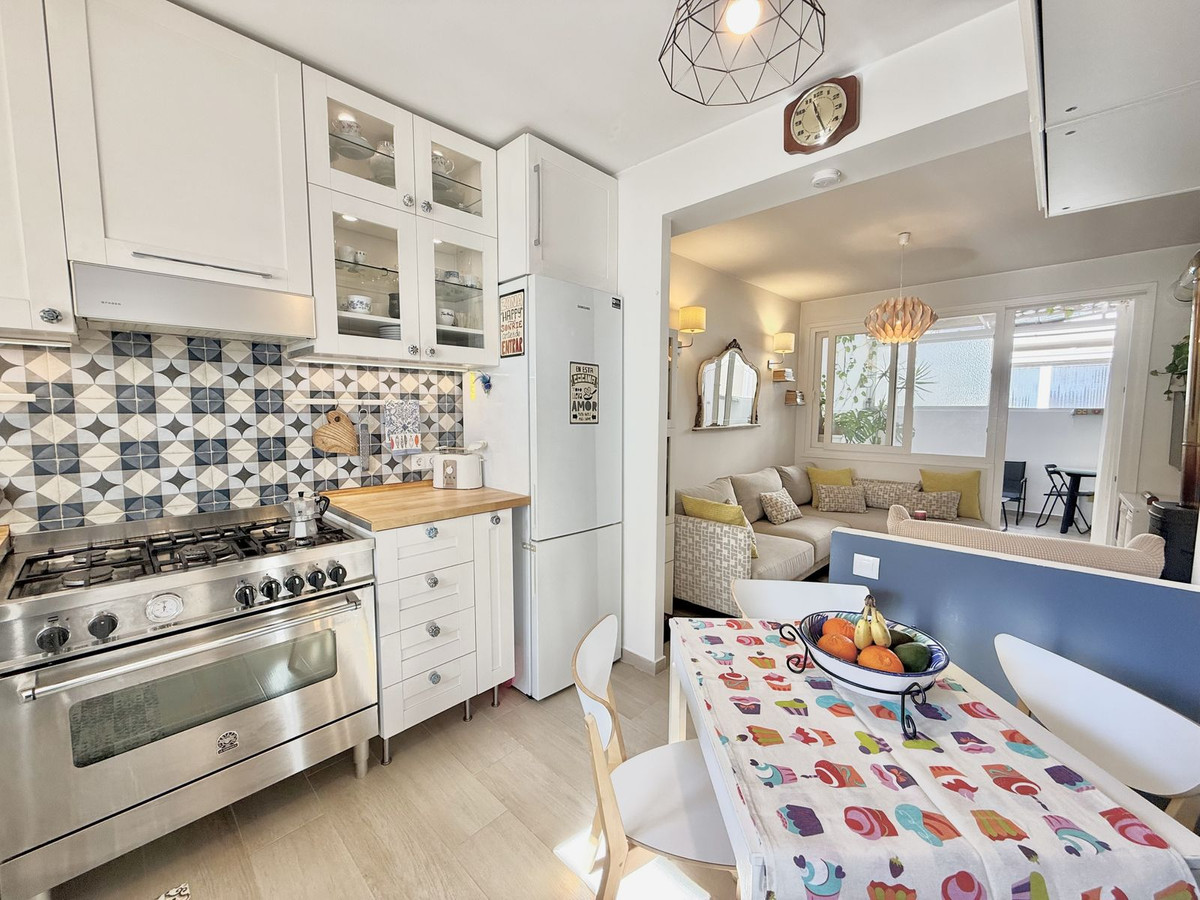 2 Bed - Apartment for Sale in Fuengirola