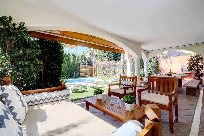 Casa de 6 Dormitorios y 6 Baños en alquiler vacacional en Marbella Centro