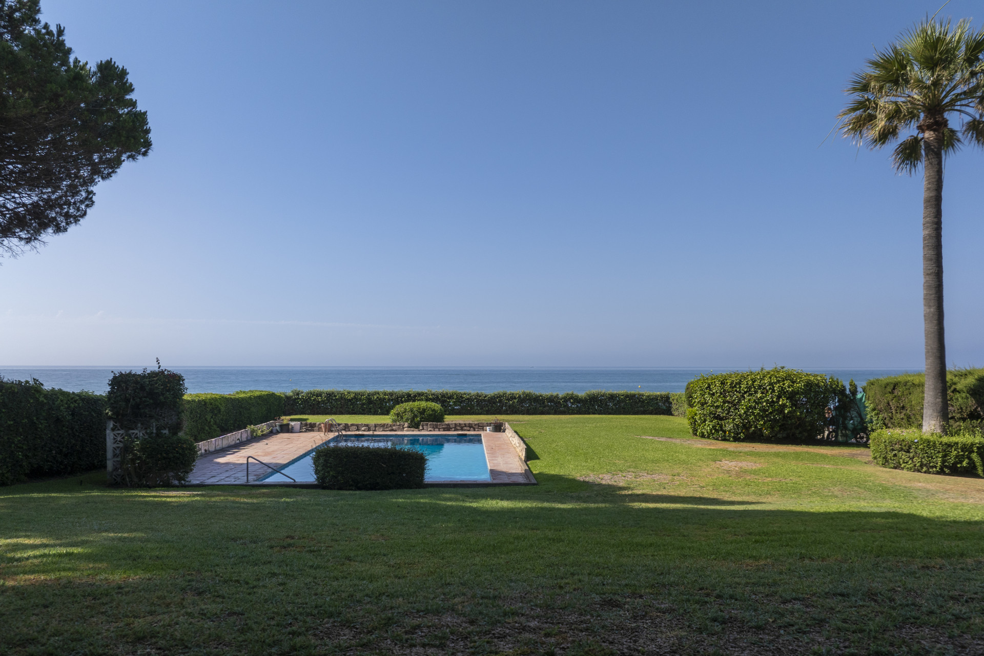 Casa de 5 Dormitorios en venta en Estepona