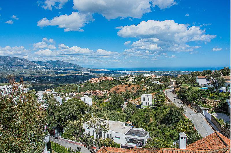 Terreno en venta en Elviria, Marbella