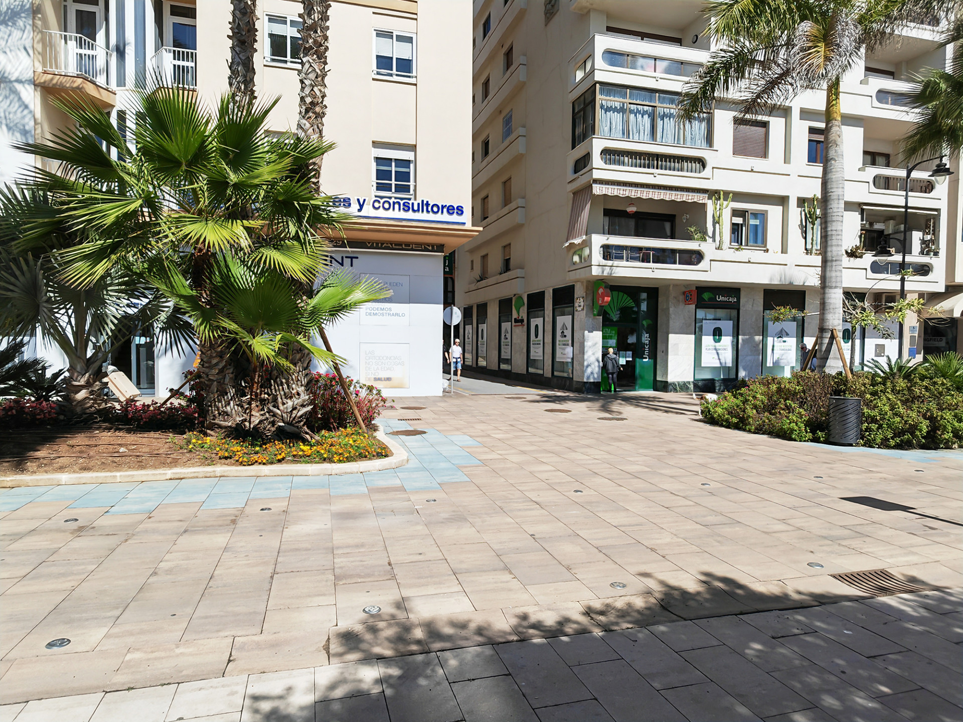 Casa Adosada de 5 Dormitorios y 3 Baños en venta en Estepona