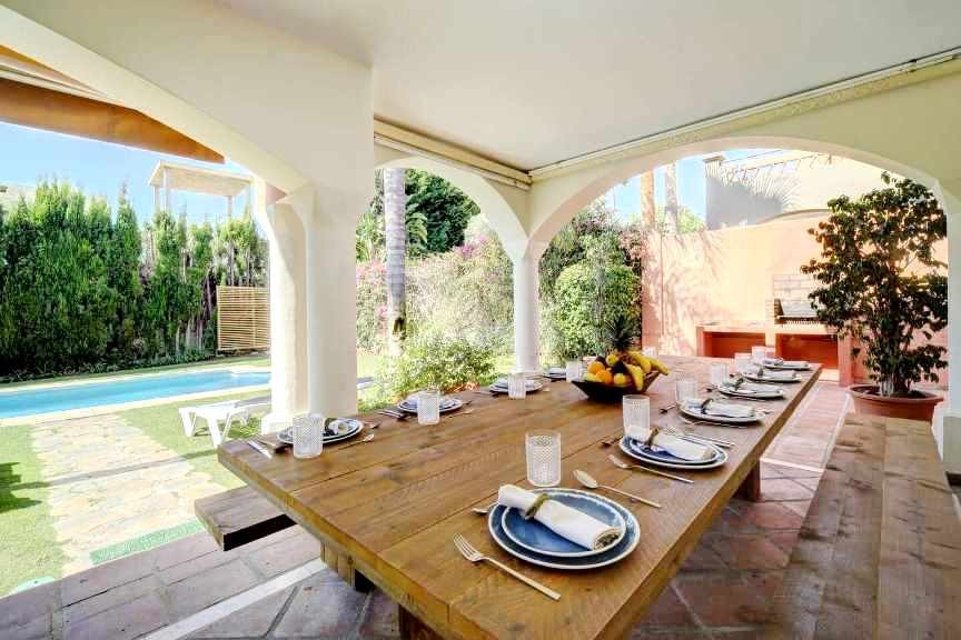 Casa de 6 Dormitorios y 6 Baños en alquiler vacacional en Marbella Centro
