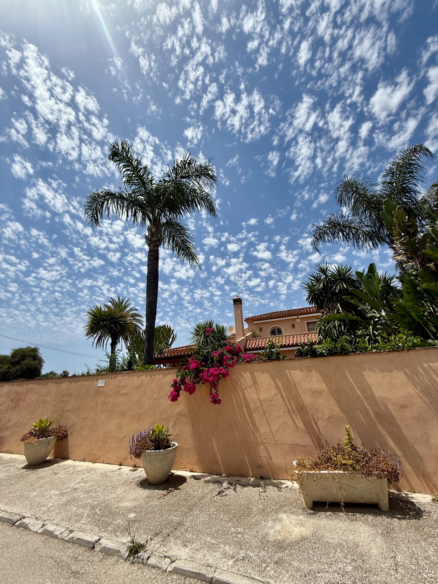 Casa de 5 Dormitorios en venta en Marbesa, Marbella