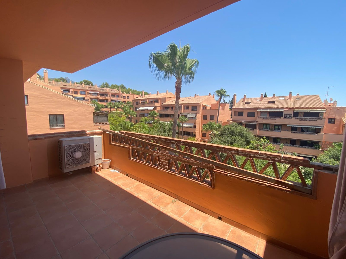 2 Bed - Apartment for Sale in Marbella Golden Mile