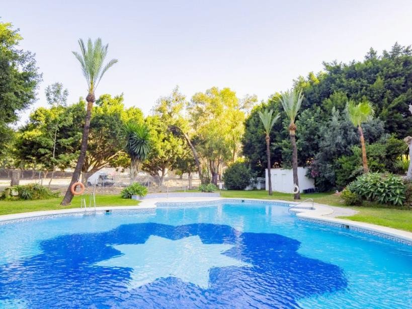 Piso de 2 Dormitorios y 2 Baños en alquiler vacacional en Arroyo de la Miel, Benalmádena