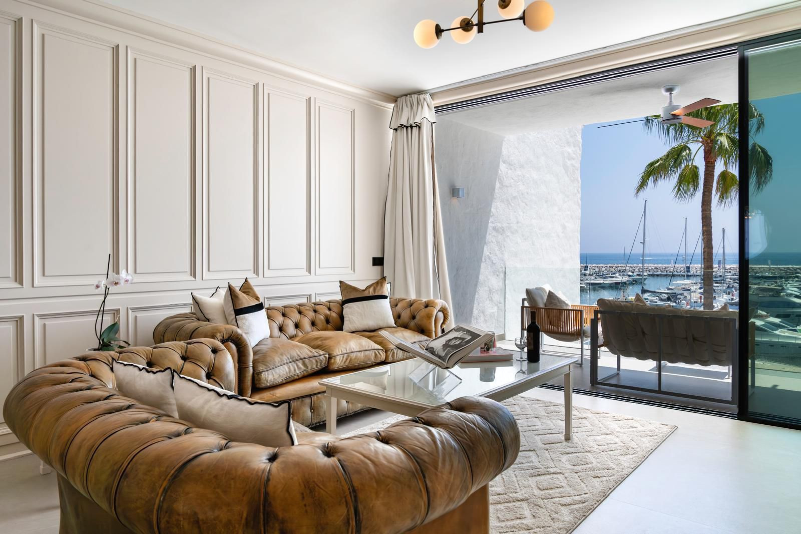 2 Bed, 2 Bath - Apartment for Rent in Puerto Banus, Marbella