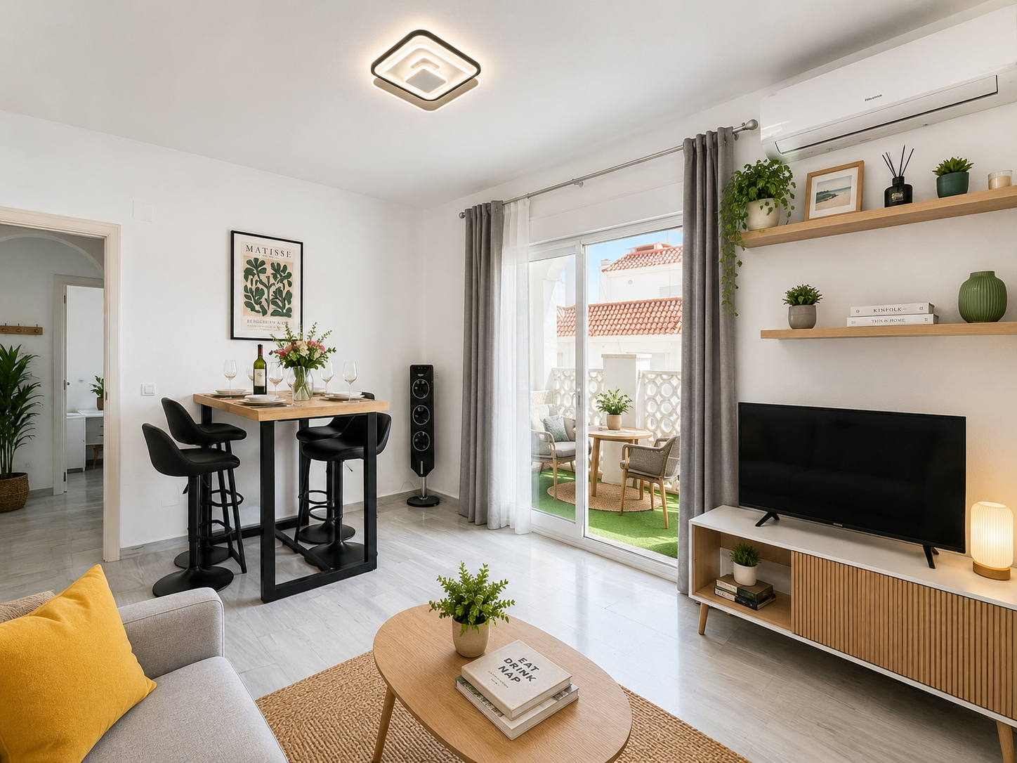 2 Bed, 1 Bath - Apartment for Sale in Torremolinos