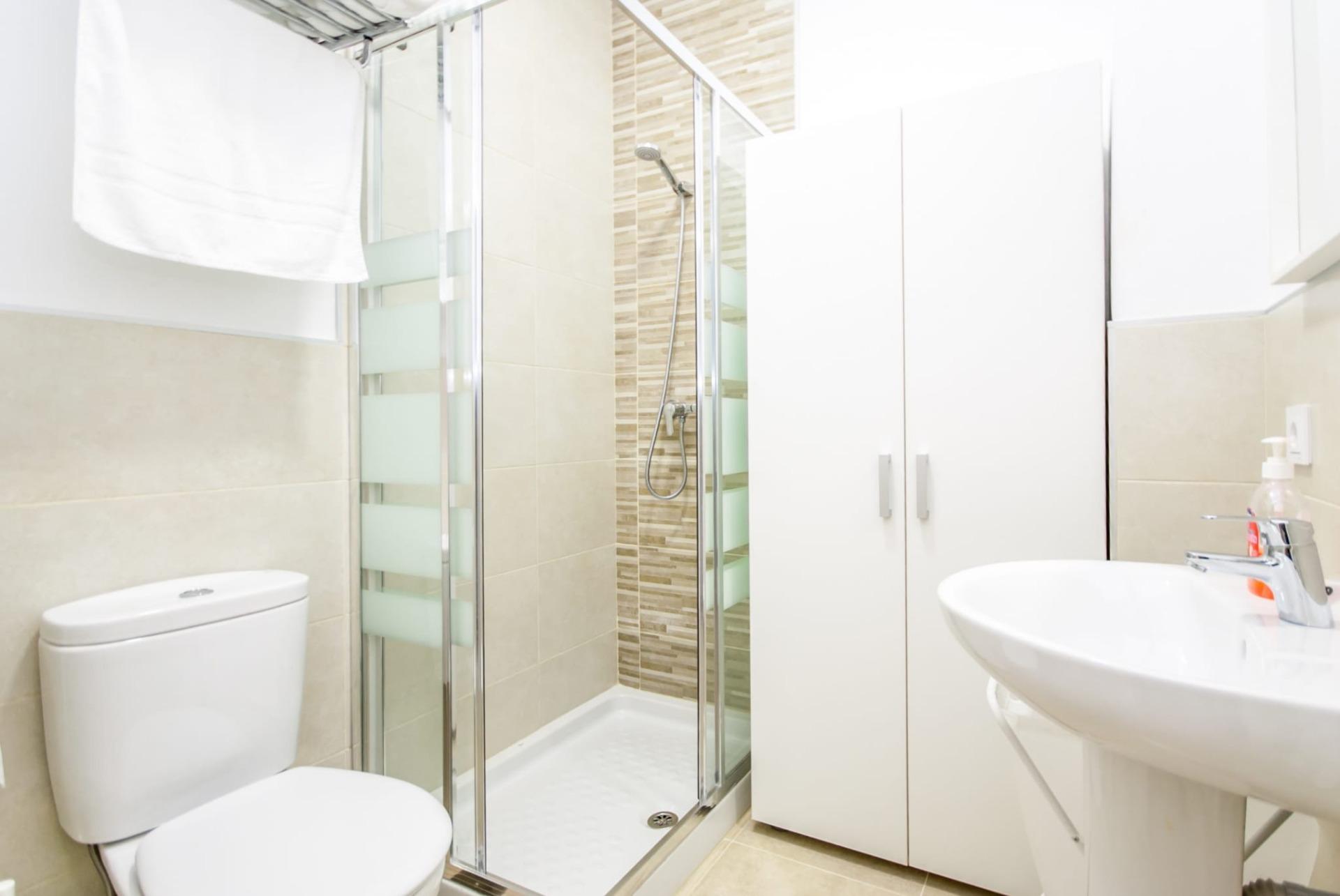 Piso de 2 Dormitorios en venta en Fuengirola