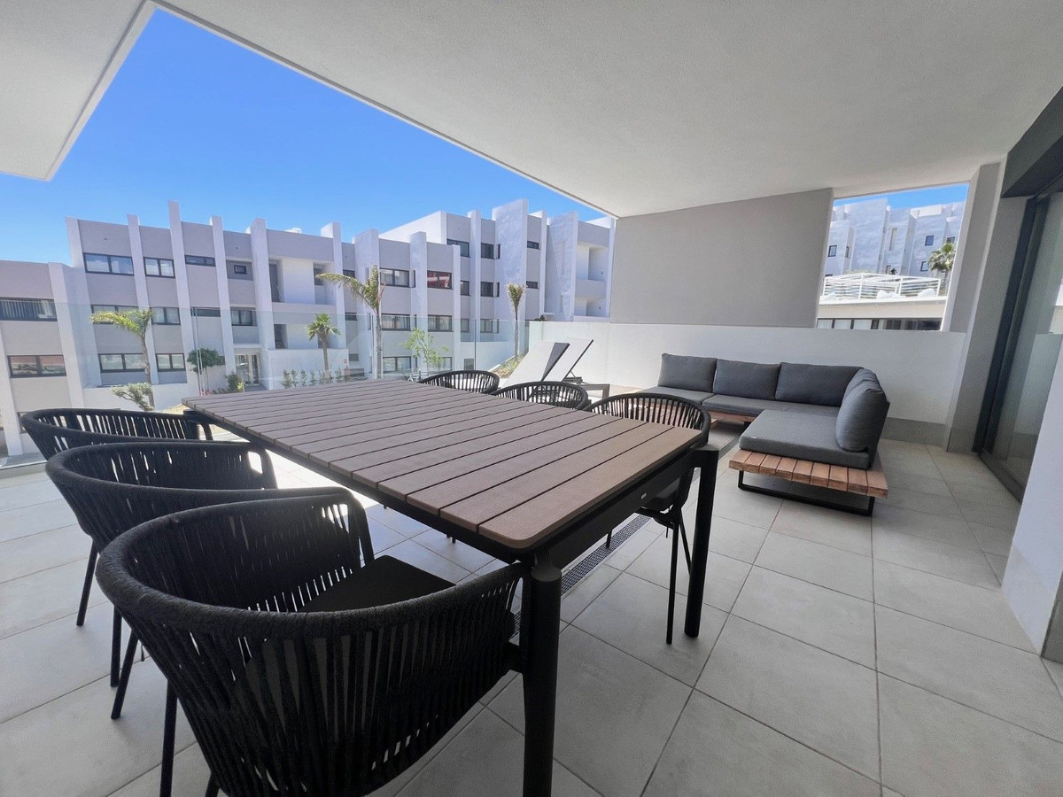 Piso de 3 Dormitorios y 2 Baños en venta en Manilva