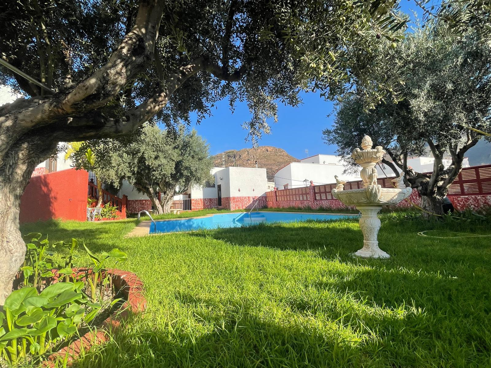 6 Bed - Villa for Sale in Enix