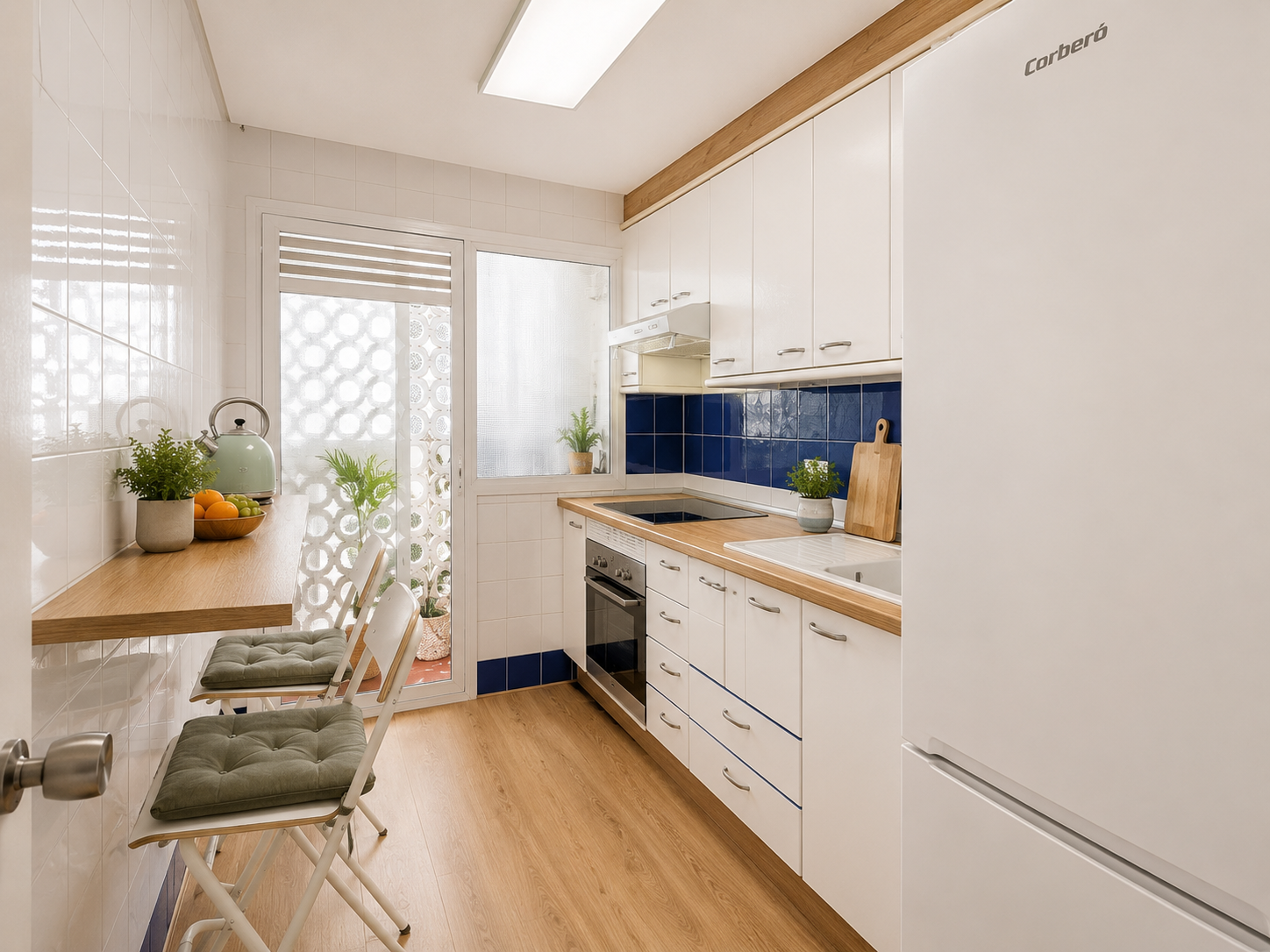 2 Bed, 1 Bath - Apartment for Sale in Torremolinos