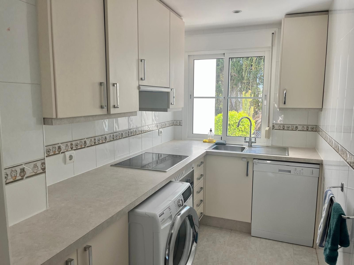 Casa Adosada de 5 Dormitorios en venta en Bel-Air