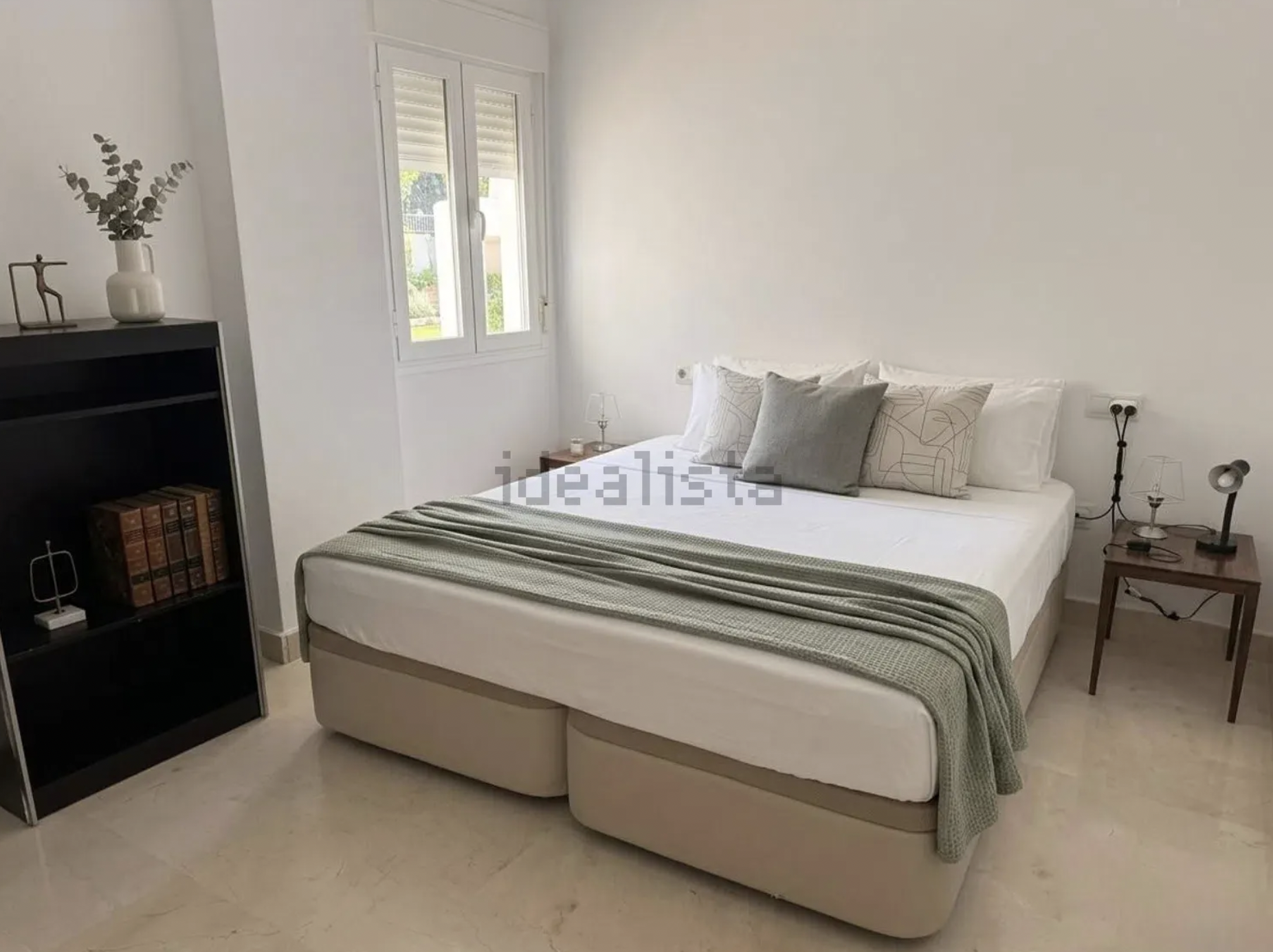 Piso de 2 Dormitorios en alquiler en San Pedro Playa, San Pedro de Alcántara