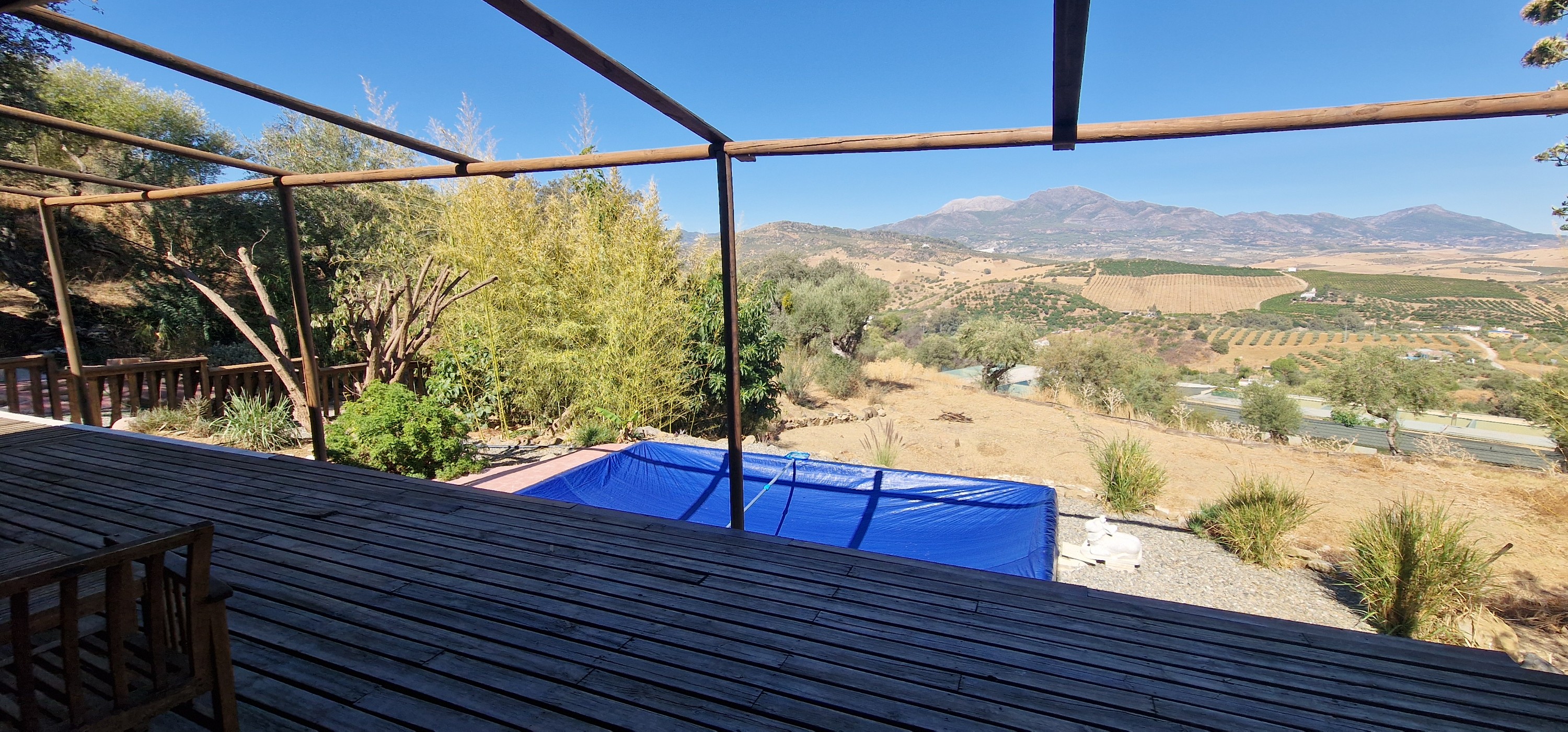 Finca de 3 Dormitorios en venta en Guaro