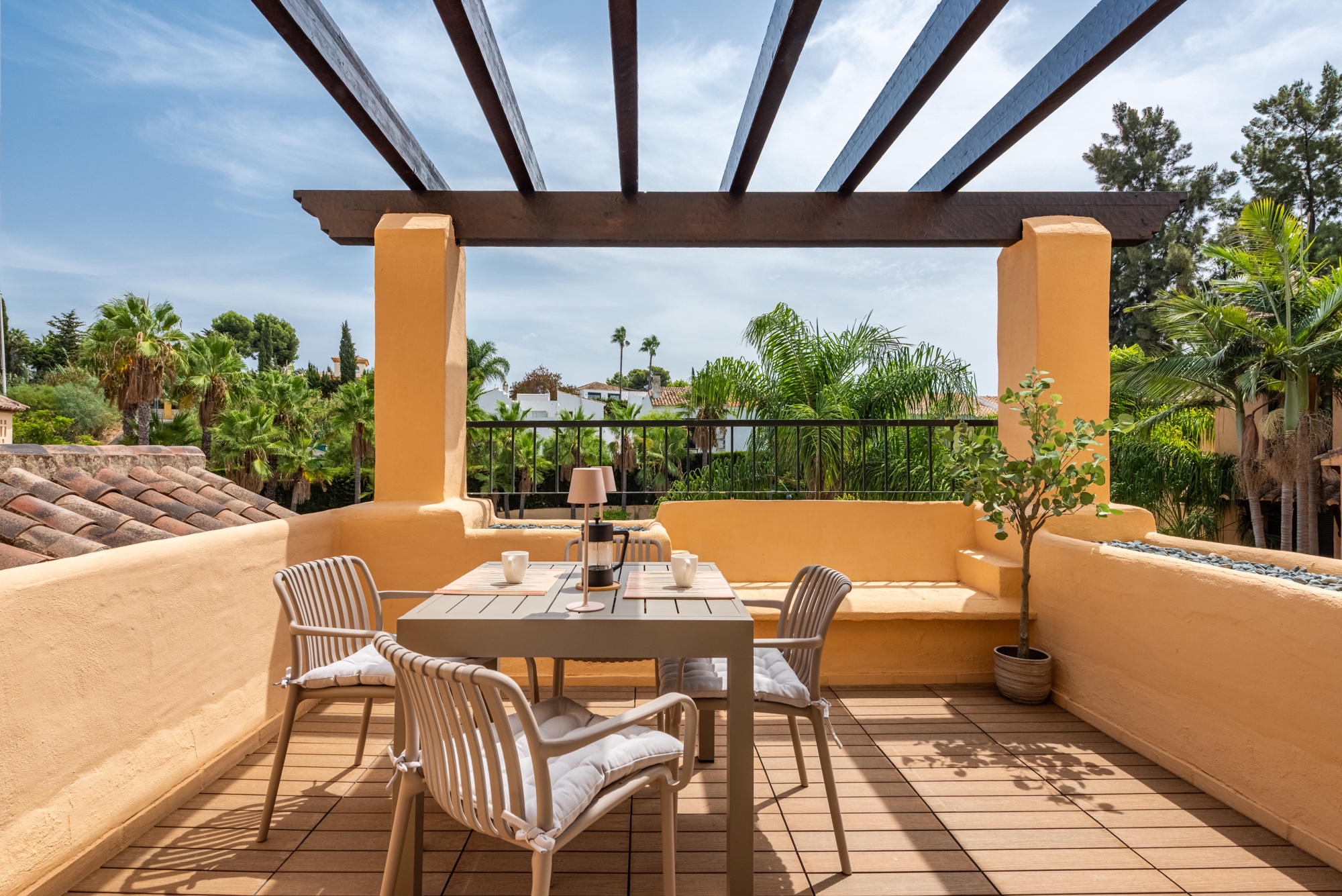 3 Bed, 3 Bath - Penthouse for Sale in Estepona