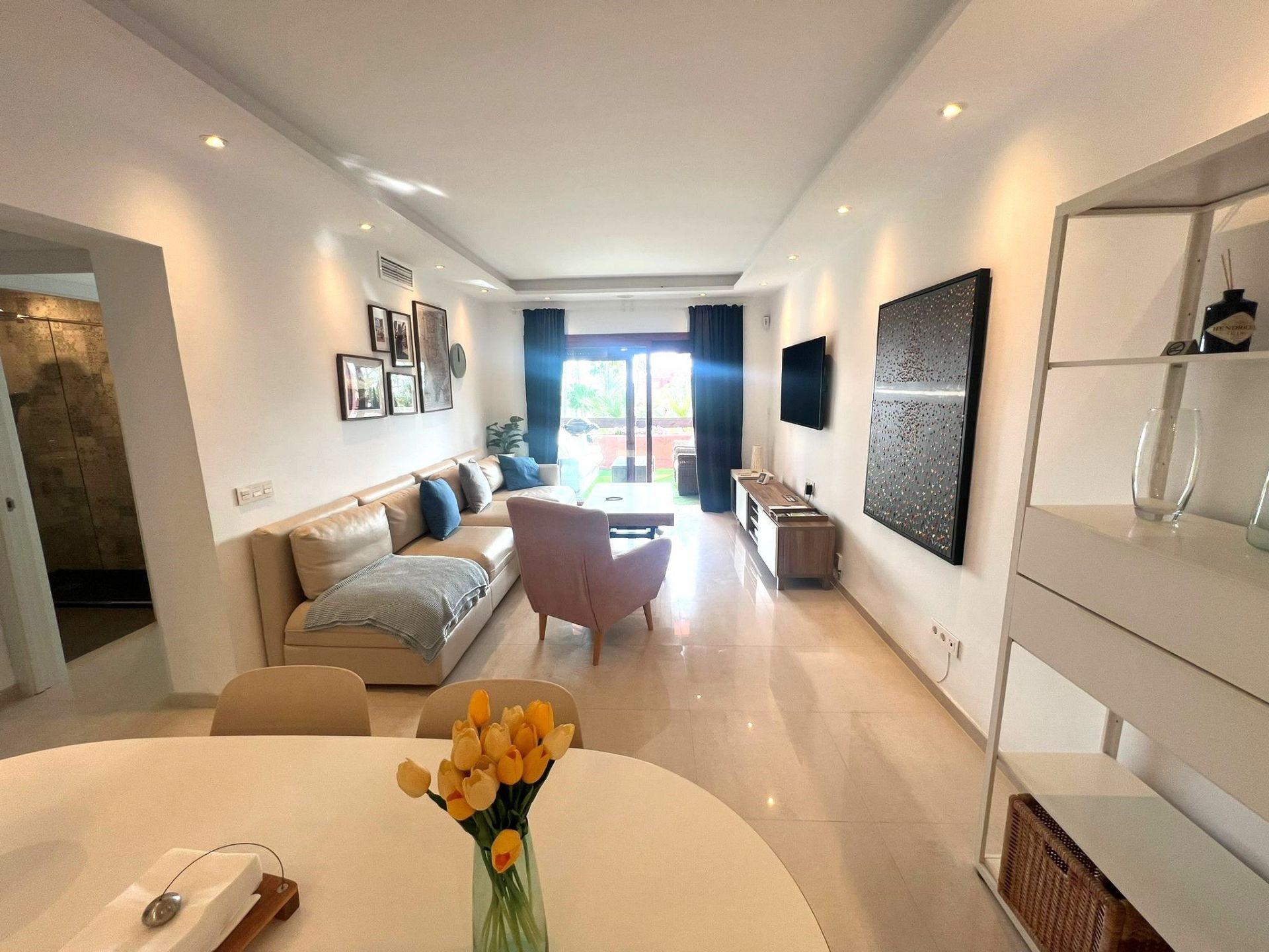 Ático de 2 Dormitorios y 2 Baños en venta en Marbella