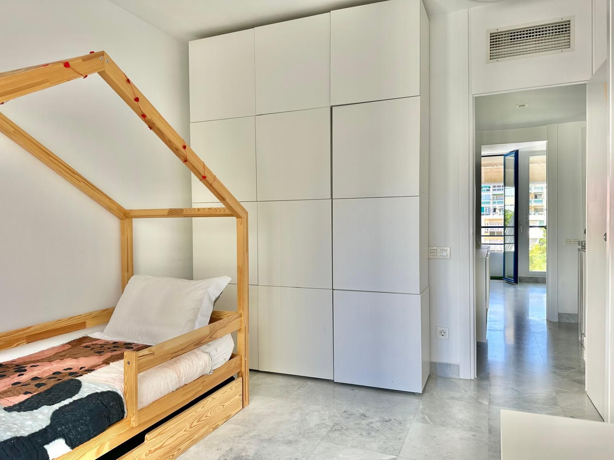 Piso de 2 Dormitorios y 2 Baños en venta en Marbella