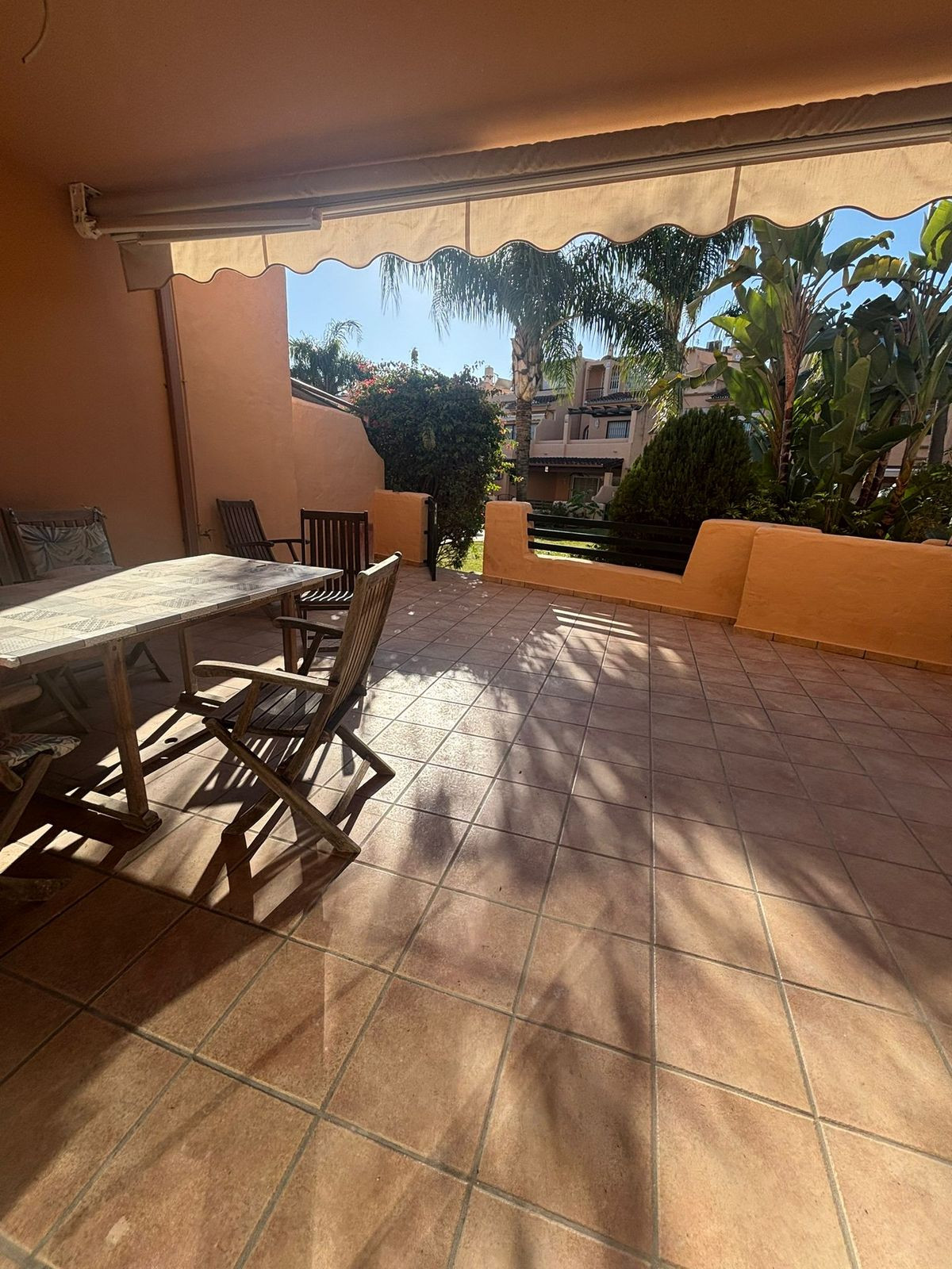 4 спални - Редова къща под наем в Nagueles, Marbella