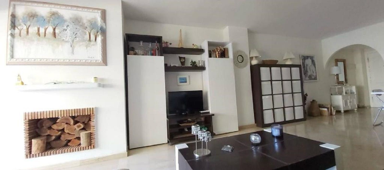 Piso de 2 Dormitorios y 2 Baños en venta en Benahavís