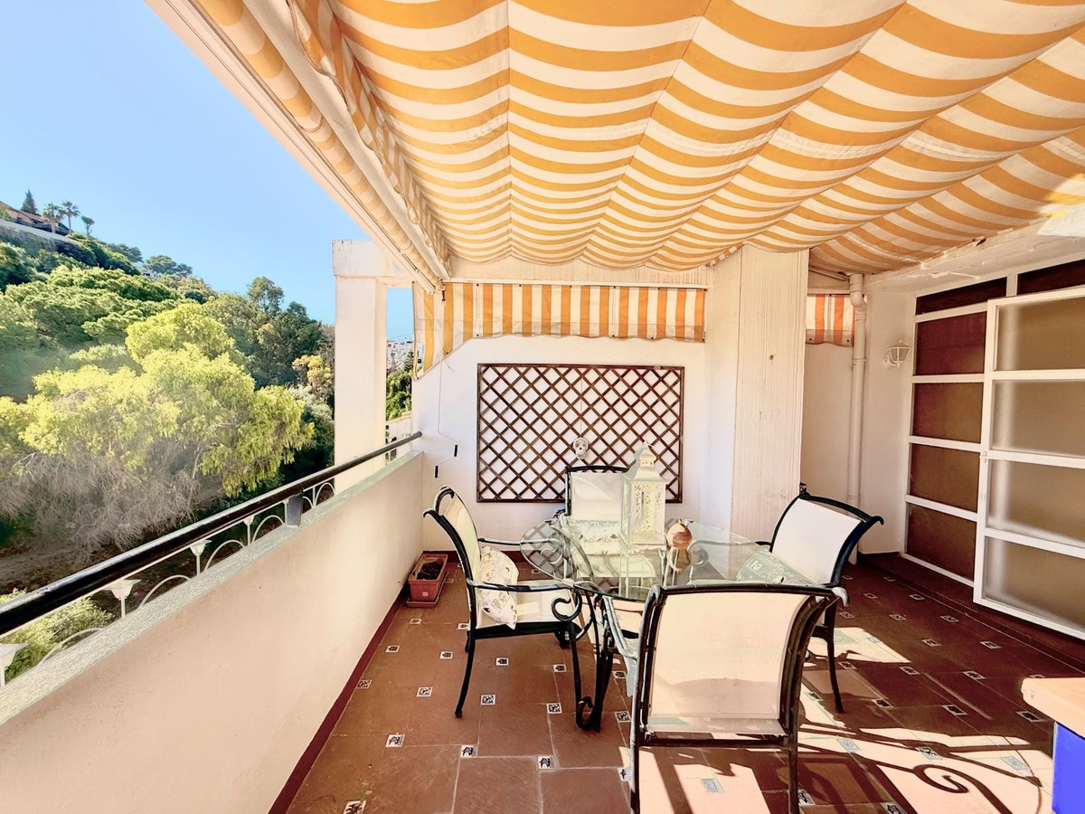 Casa Adosada de 3 Dormitorios en venta en Mijas