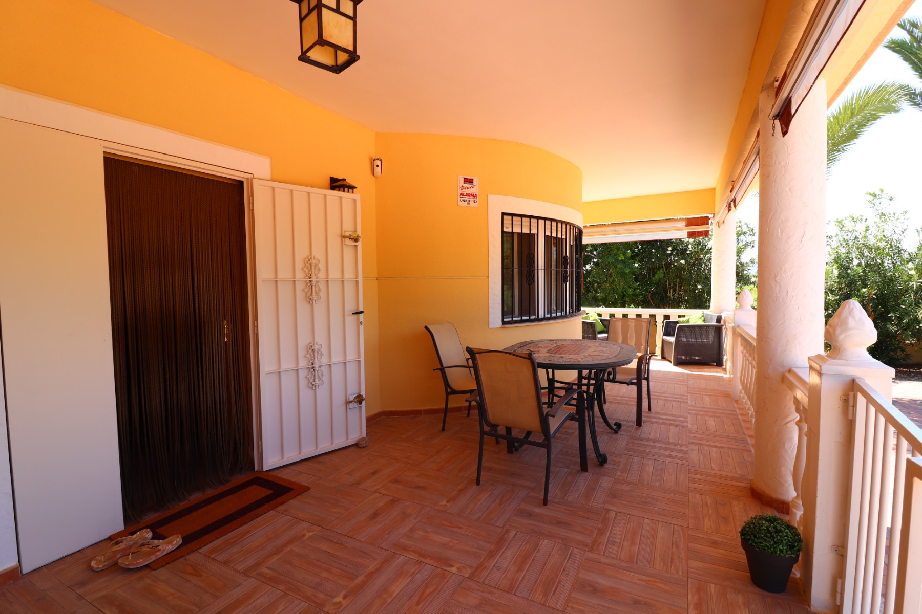 Finca de 3 Dormitorios en venta en Catral