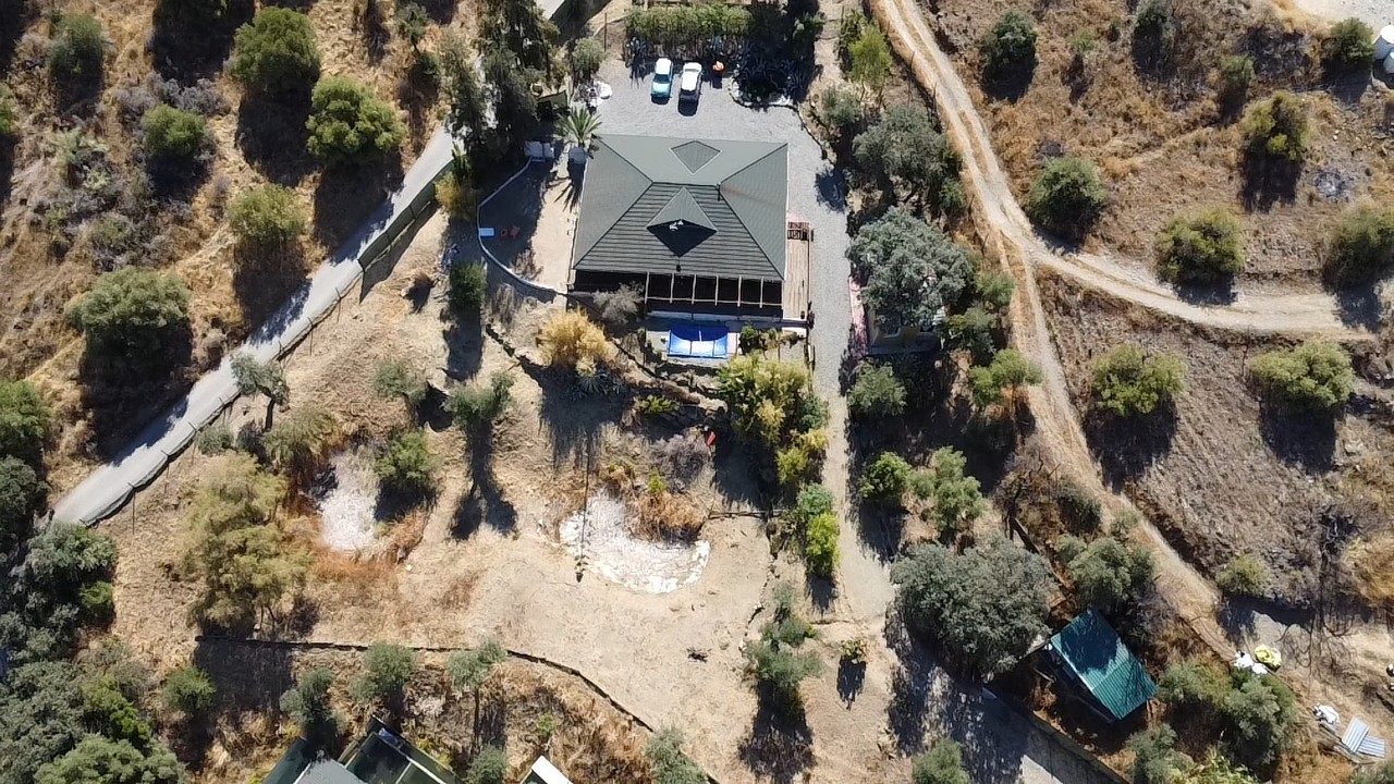 Finca de 3 Dormitorios en venta en Guaro