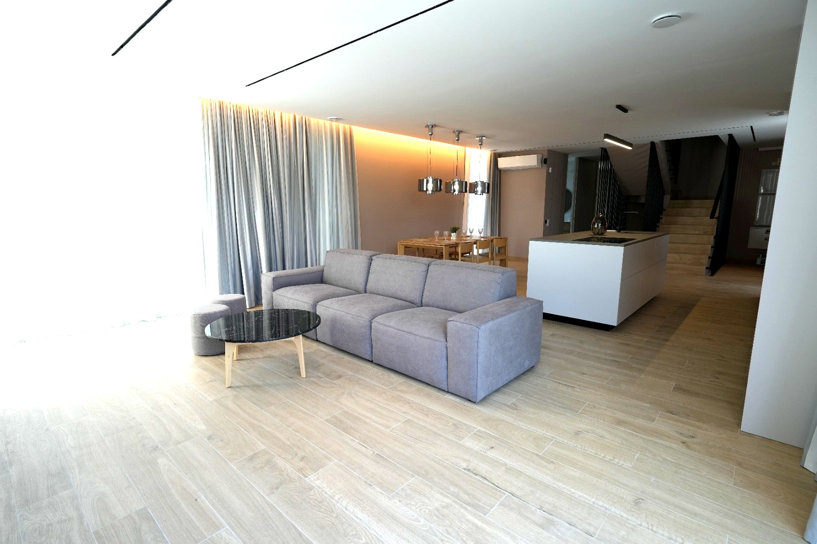 Casa de 5 Dormitorios y 5 Baños en venta en Albir
