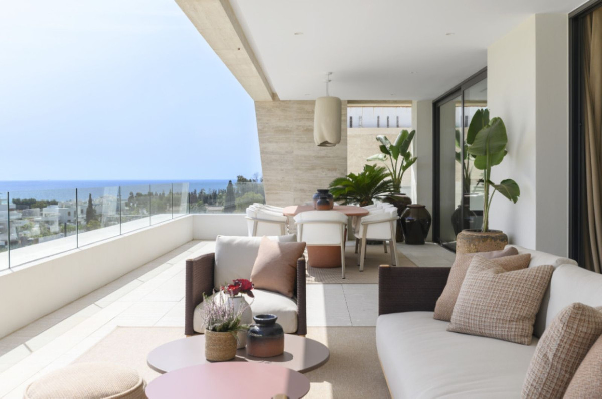 4 Bed - Penthouse for Sale in Marbella
