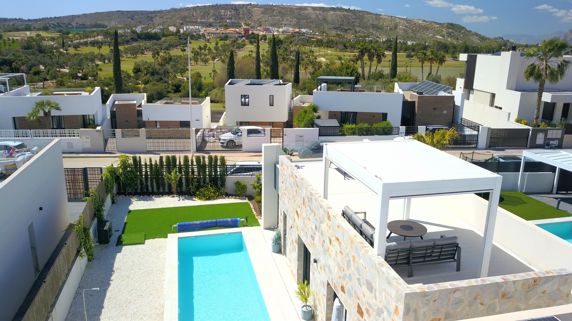Casa de 3 Dormitorios y 2 Baños en venta en Castillo de Montemar