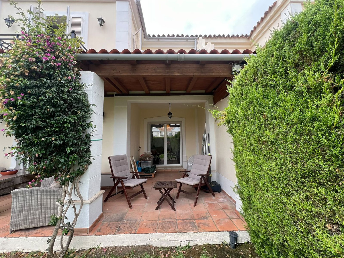 3 Bed - Villa for Sale in La Alcaidesa