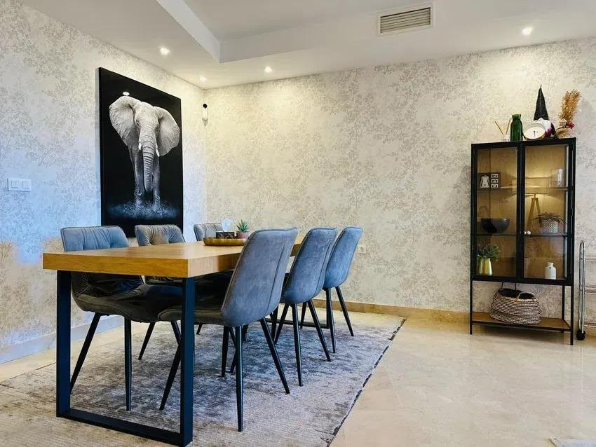 Piso de 3 Dormitorios y 2 Baños en venta en Milla de Oro, Marbella