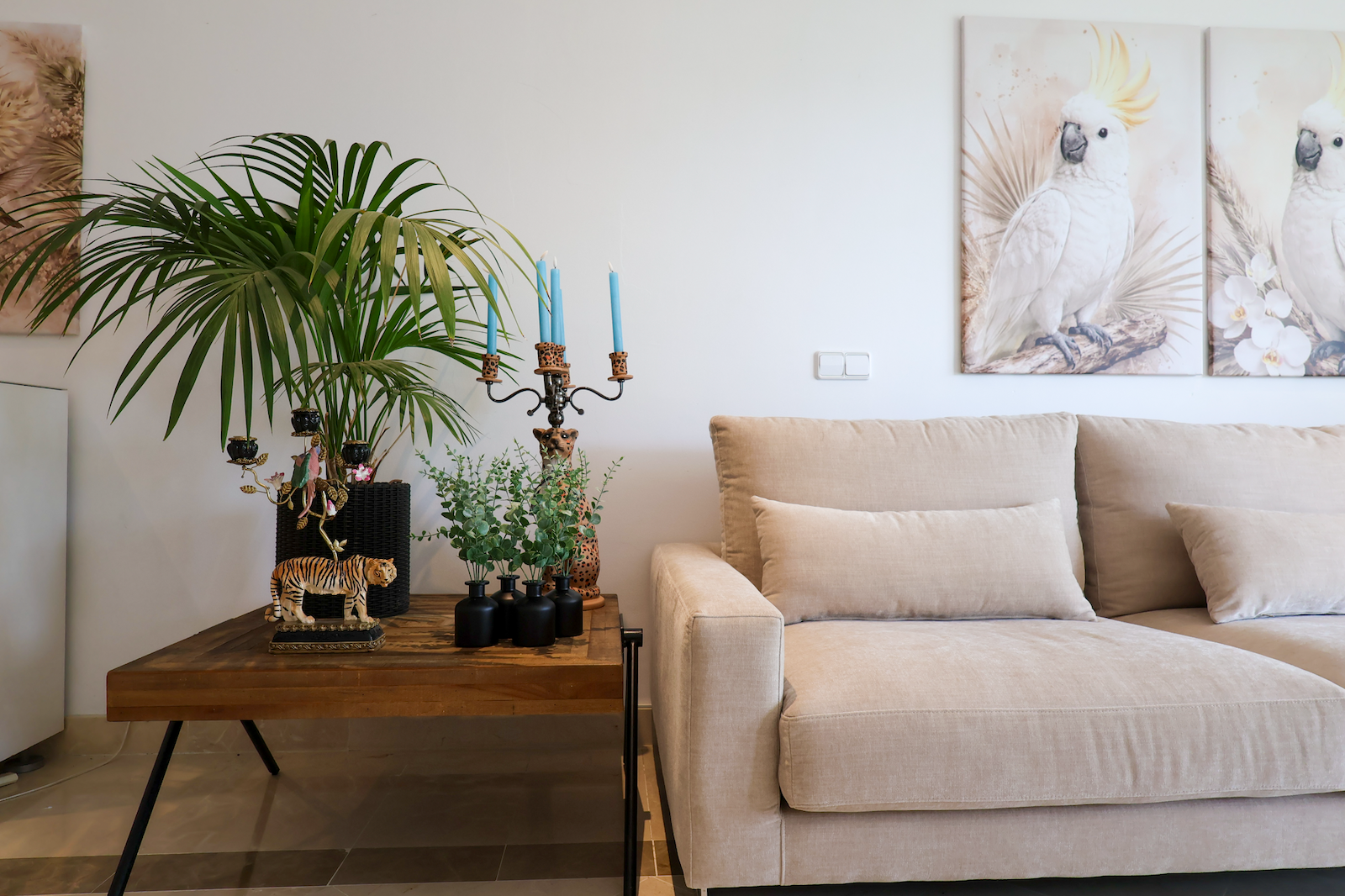 Piso de 2 Dormitorios en venta en Los Arqueros, Benahavís