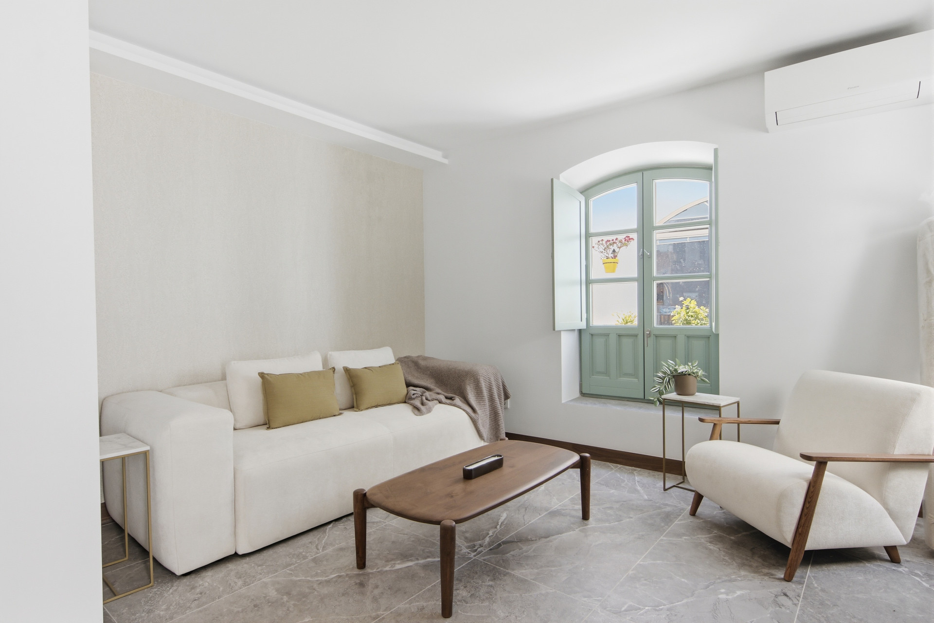 3 Bed, 3 Bath - Townhouse for Sale in La Alqueria, Estepona