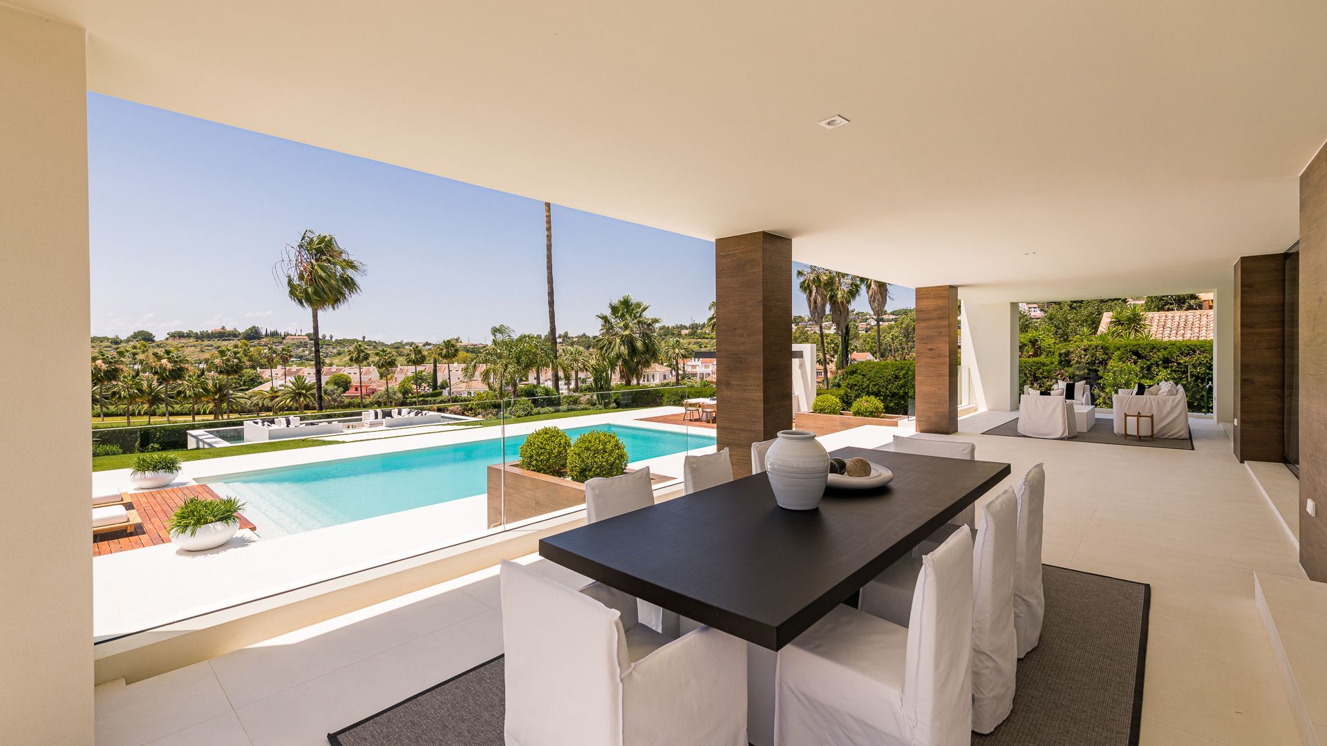 7 спални - Вила за продажба в Nueva Andalucia, Marbella