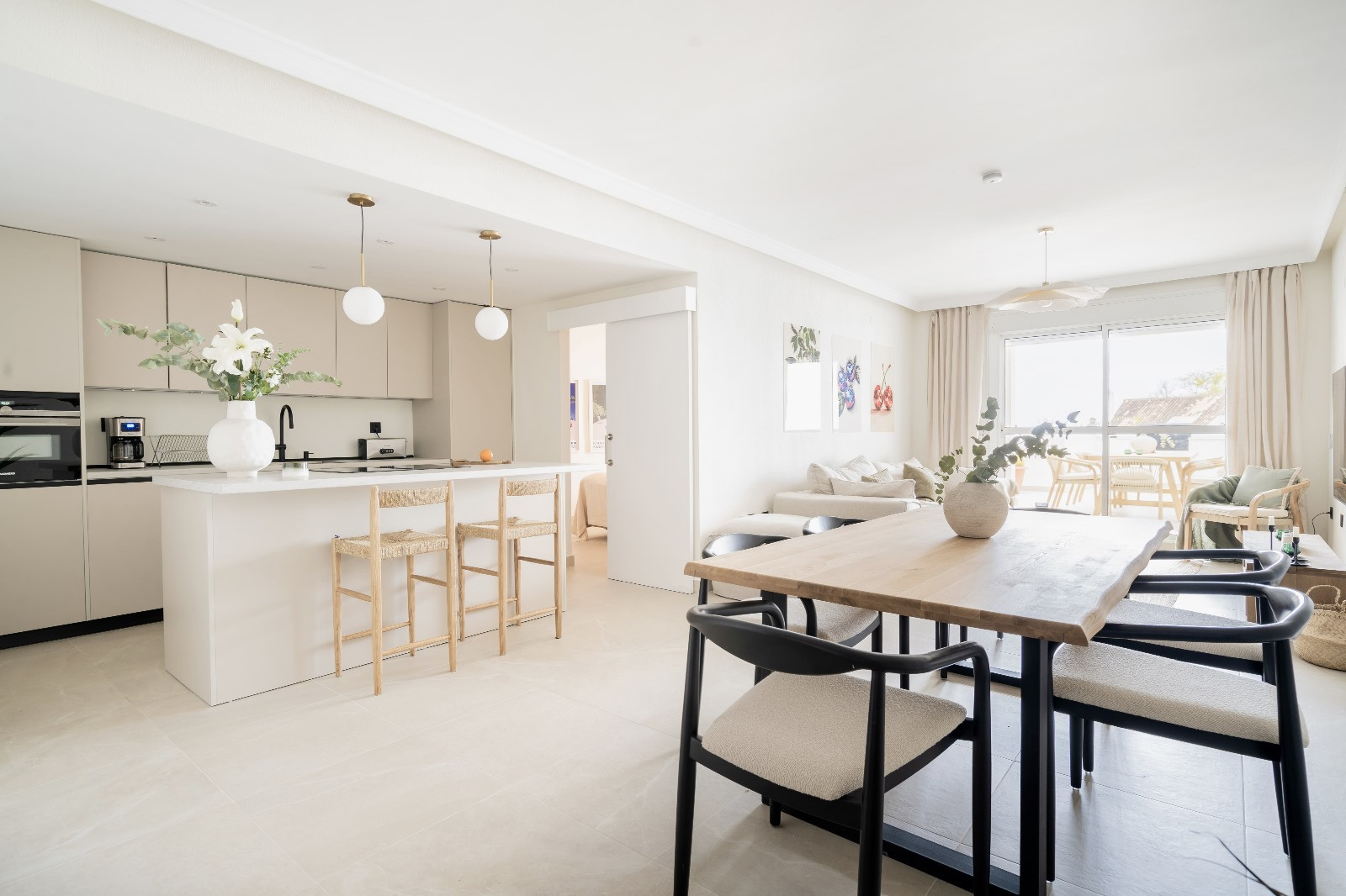 3 спални, 2 бани - Апартамент Ваканционен наем в Nueva Andalucia, Marbella