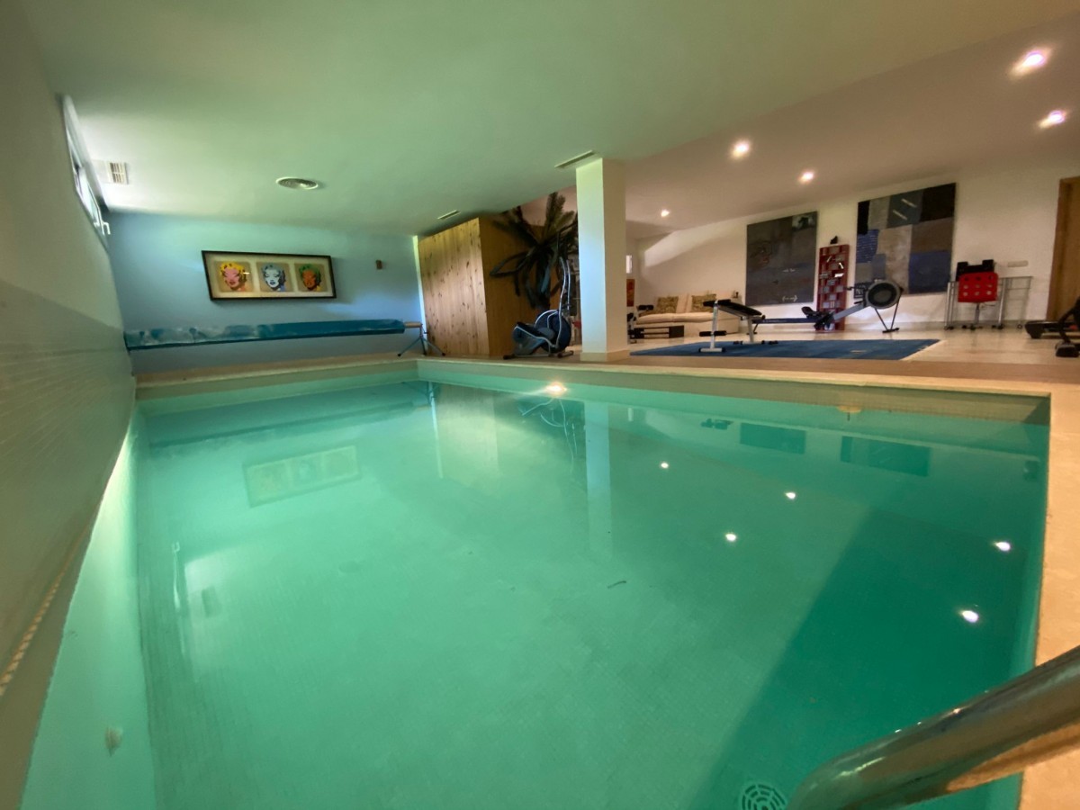 7 спални, 7 бани - Вила Ваканционен наем в Nueva Andalucia, Marbella