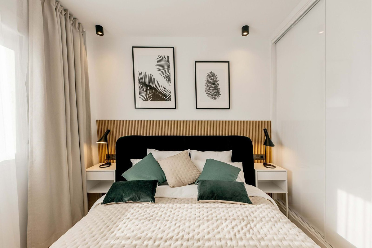 Ático de 3 Dormitorios y 3 Baños en venta en La Quinta, Benahavís