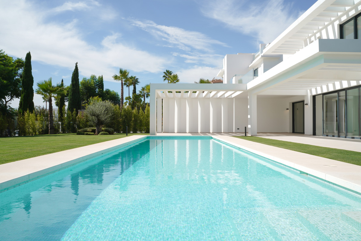 Casa de 5 Dormitorios y 7 Baños en venta en Benahavís