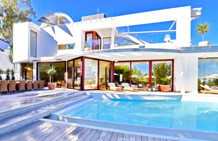 7 Bed - Villa Holiday Rental in Nueva Andalucia, Marbella