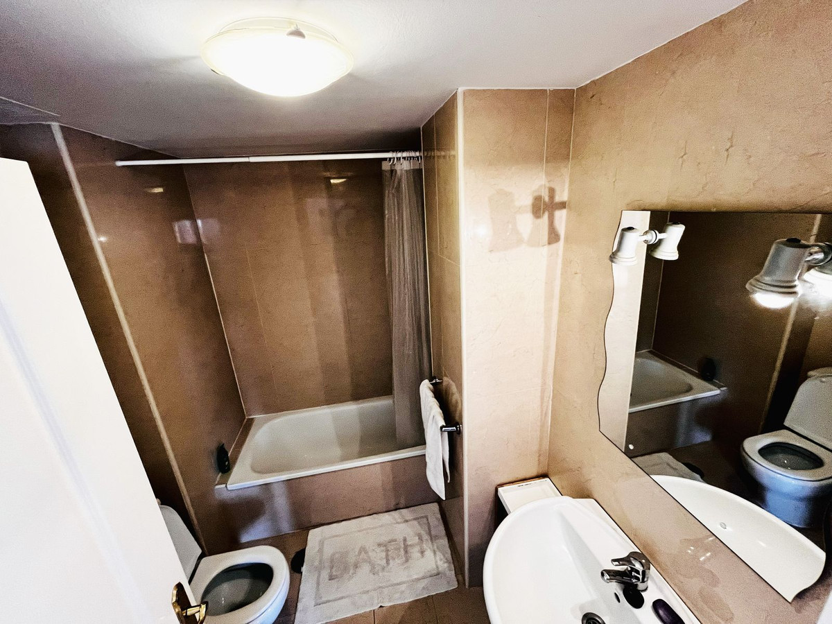 2 Bed - Penthouse Holiday Rental in Nueva Andalucia, Marbella