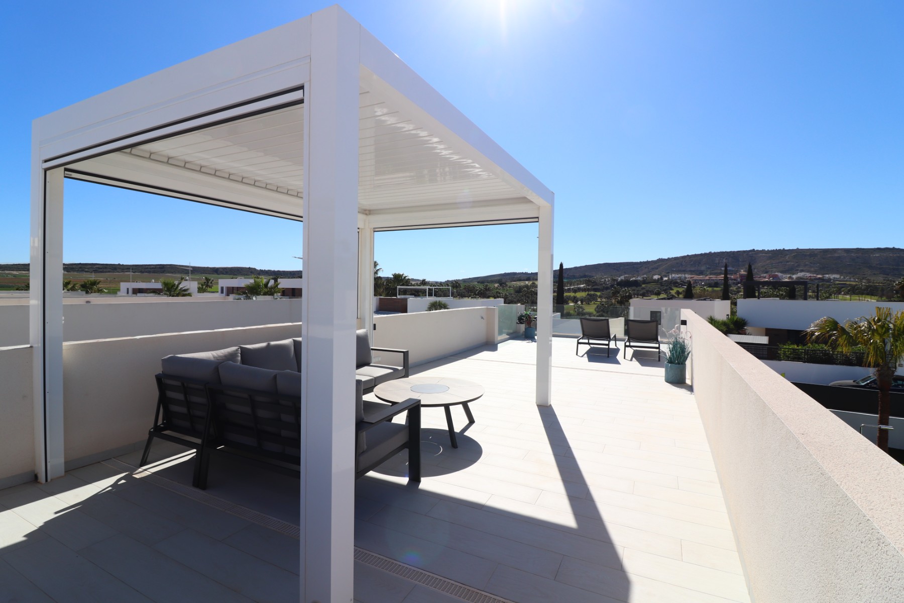 Casa de 3 Dormitorios y 2 Baños en venta en Castillo de Montemar