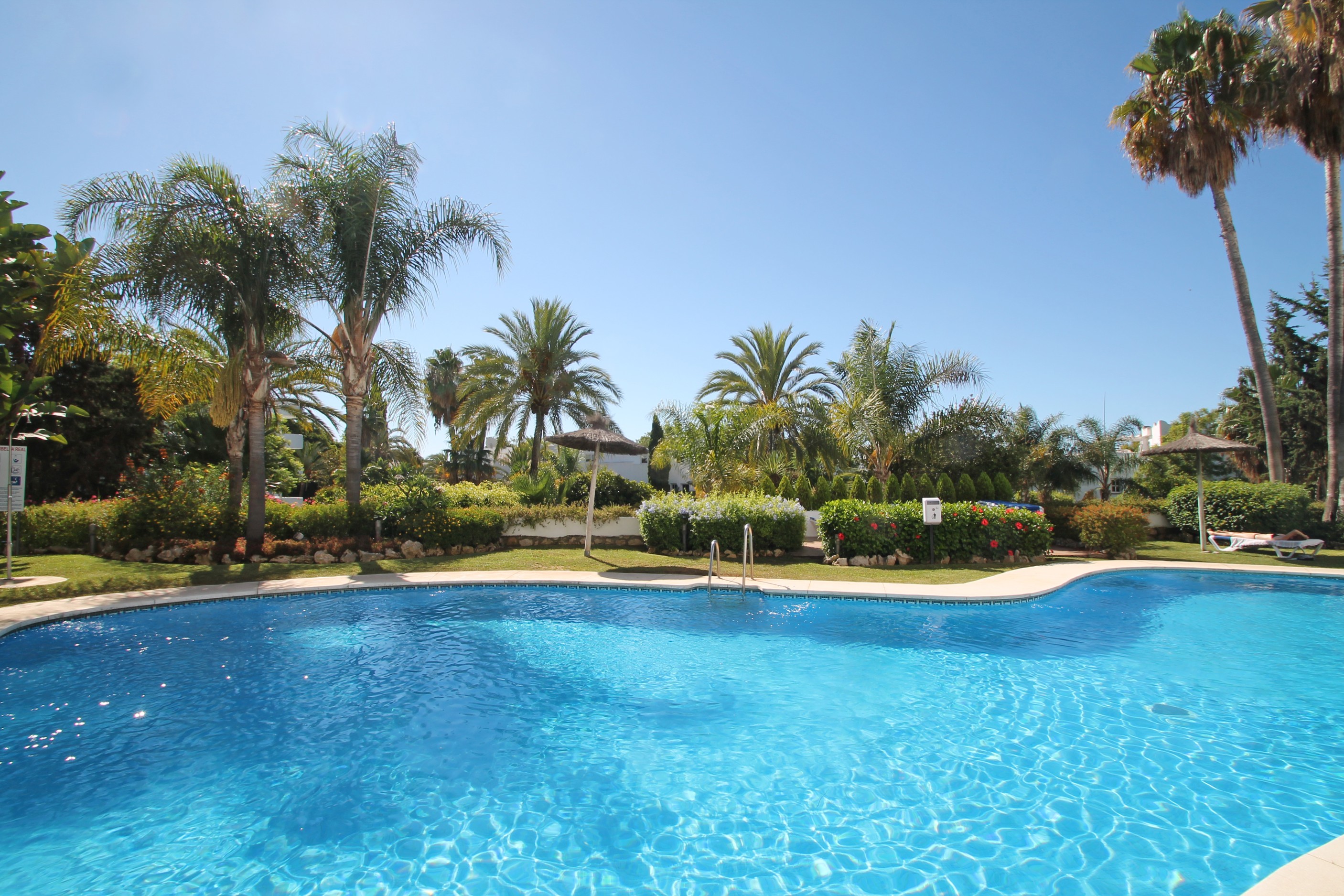 2 Bed - Apartment Holiday Rental in Marbella Golden Mile