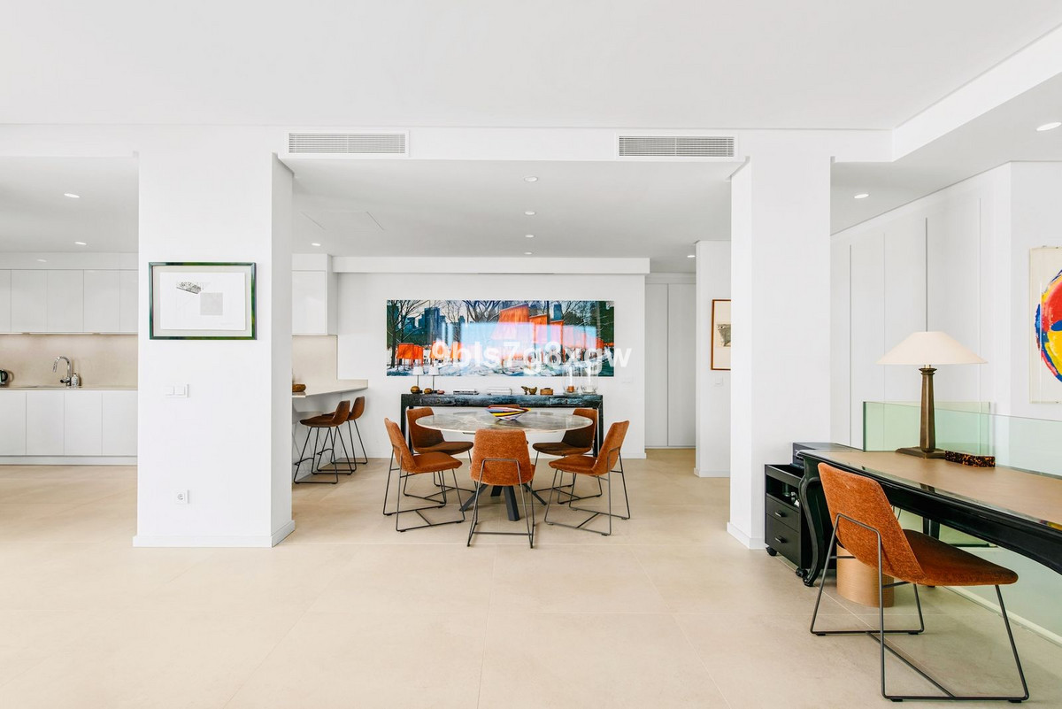 Piso de 3 Dormitorios en venta en Benahavís