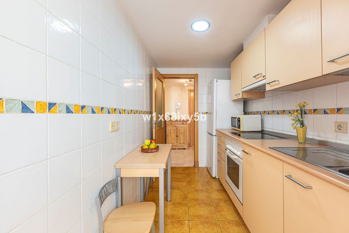 Piso de 1 Dormitorio y 1 Baño en venta en Estepona